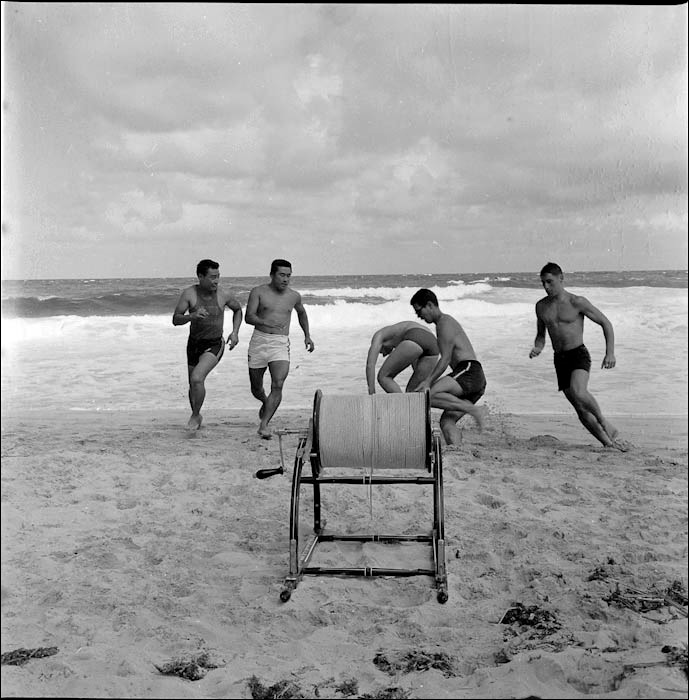 lifesaving-03.jpg