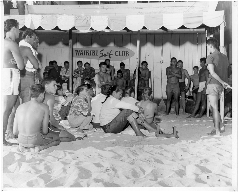 wsc-meeting_on_beach.jpg